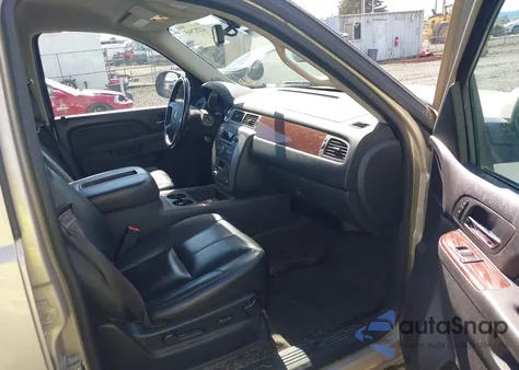 2013 GMC Yukon Xl 1500 Slt из США, поврежденный, VIN 1GKS2KE76DR240664